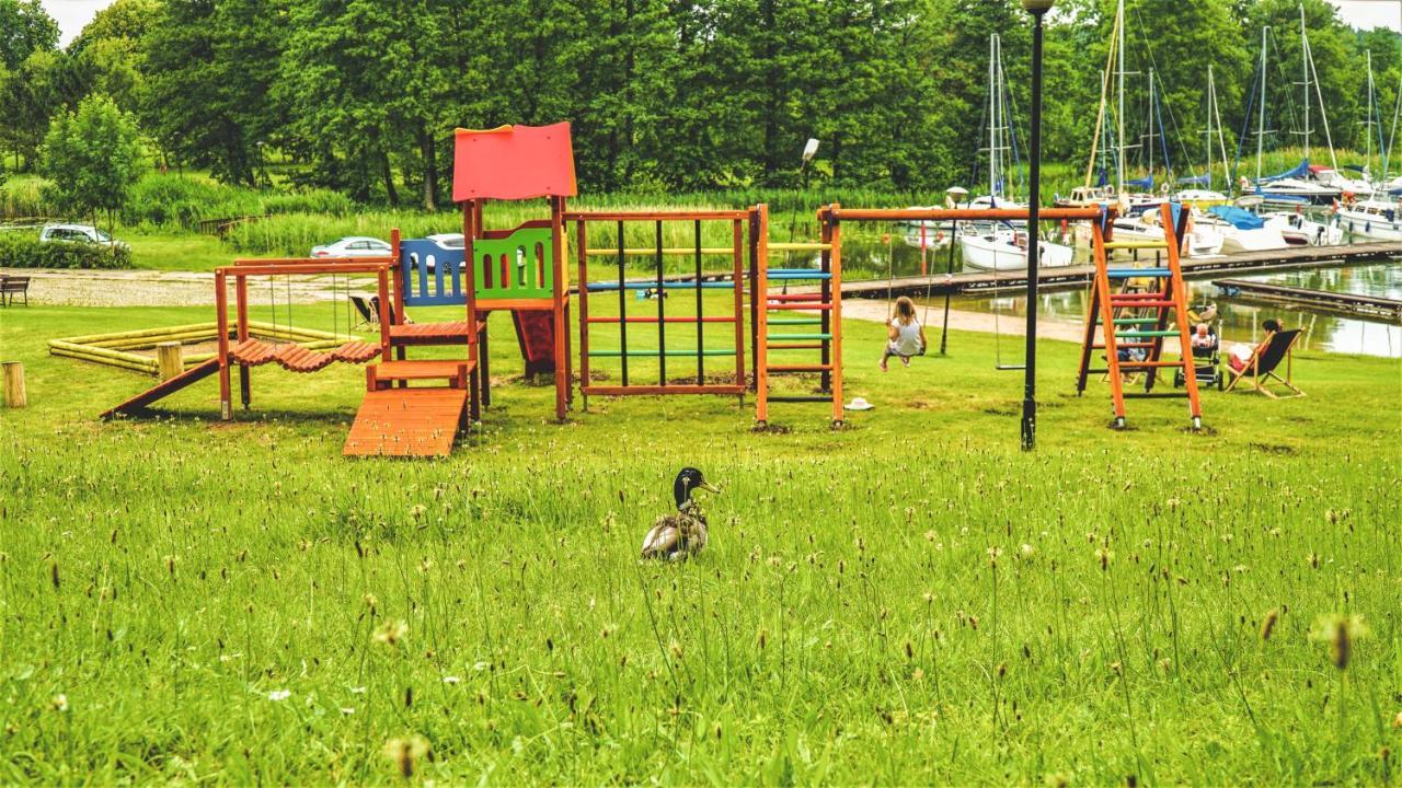 Zatoka Kal Hotel Węgorzewo Eksteriør billede